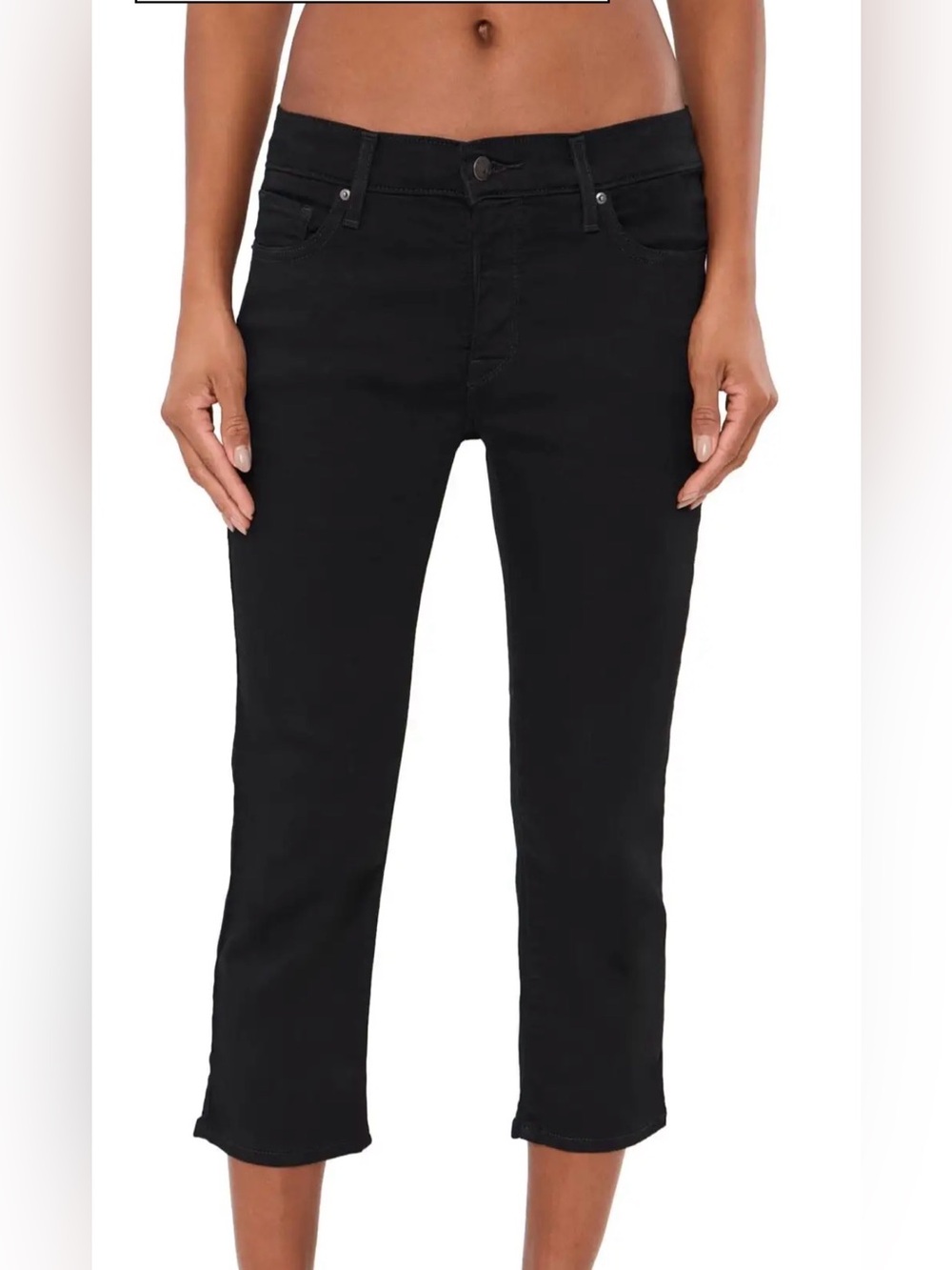 Levi’s 311 Shaping Skinny Capri Women's
Jeans - Black